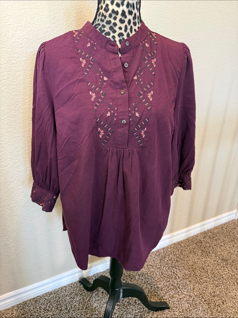 Knox Rose Plum Embroidered Peasant Tunic